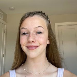 Meet your Posher, Libby